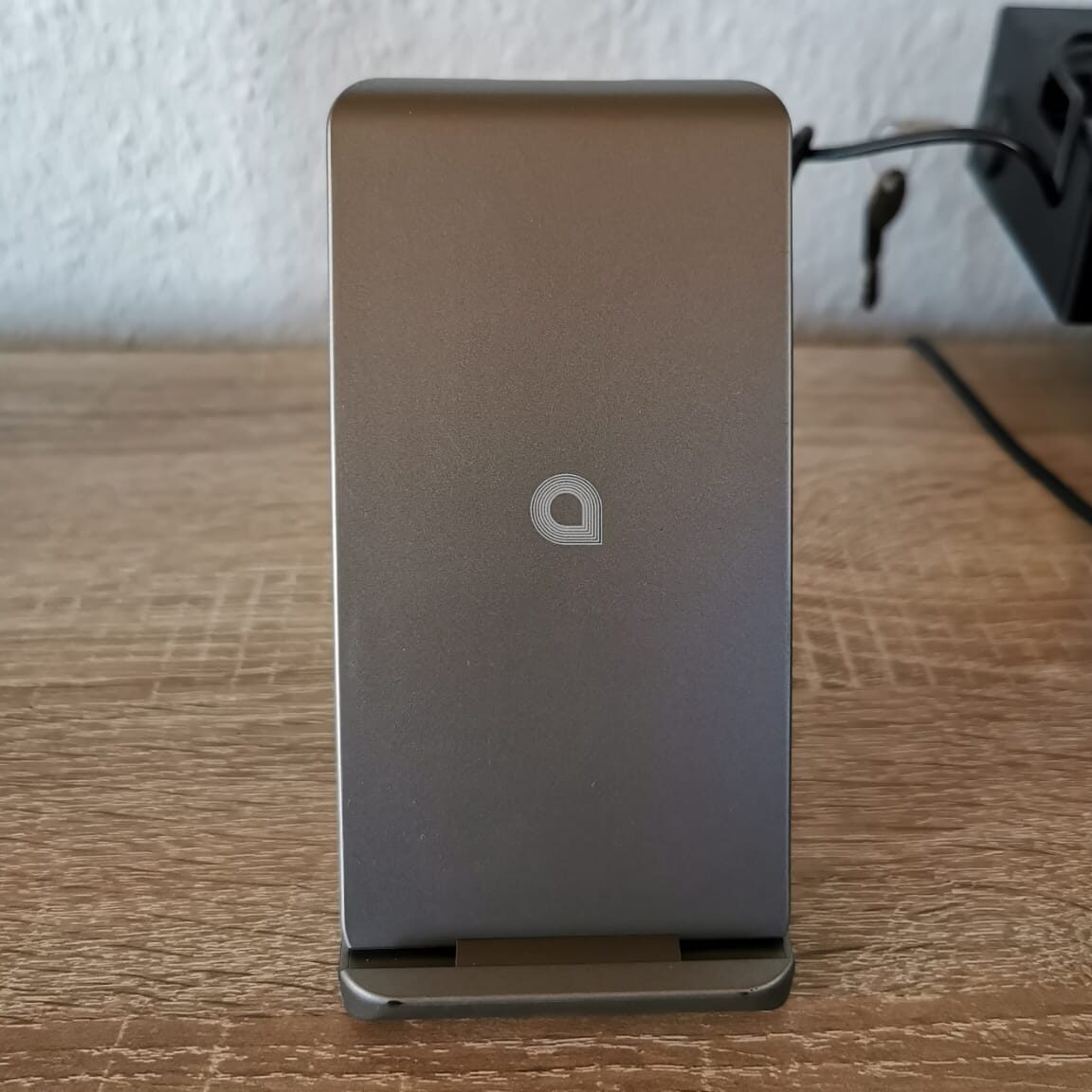 You are currently viewing Aplic QI Charger Induktive Schnelladestation – Test